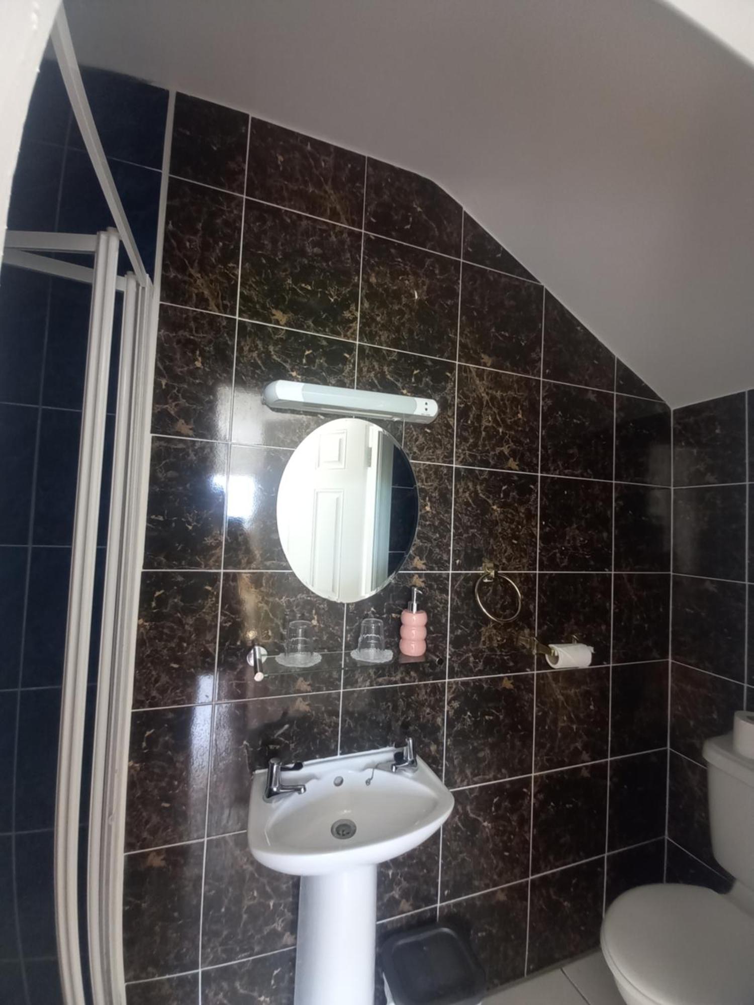 Teach Na Coille B&B Мидлтон Экстерьер фото